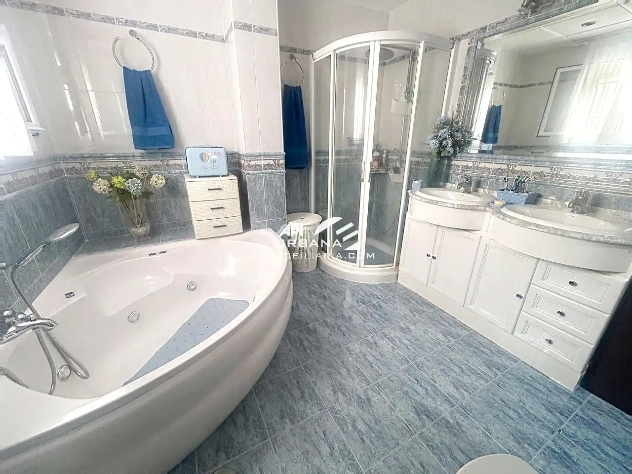 Bathroom of Flat for sale in Lucena