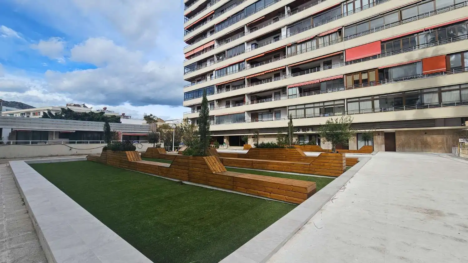 Terraza de Apartamento en venta en Torremolinos con Aire acondicionado, Calefacción y Piscina