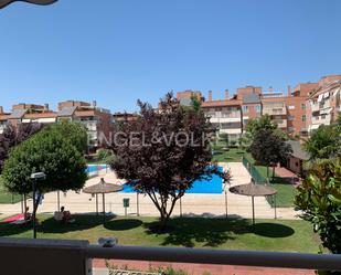 Swimming pool of Flat to rent in Pozuelo de Alarcón  with Air Conditioner, Terrace and Swimming Pool