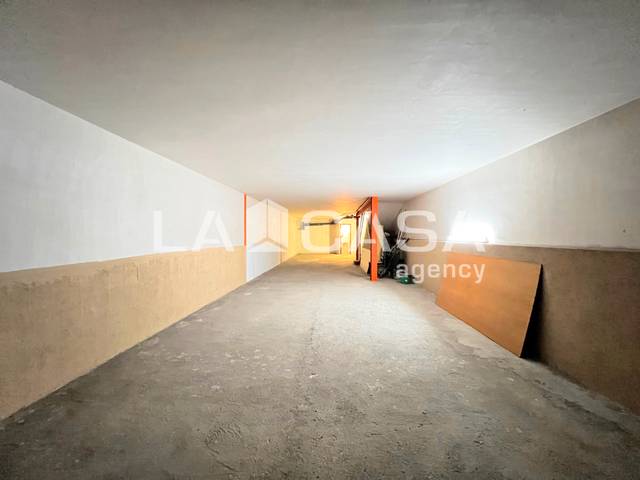 Local comercial en Venta en Llefià
