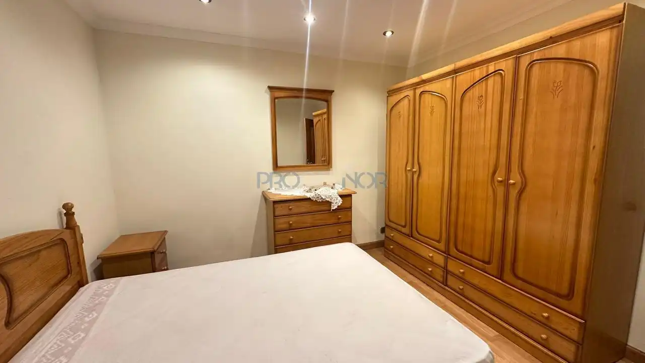 Habitación de Piso en venta en León Capital  con Calefacción, Terraza y Amueblado