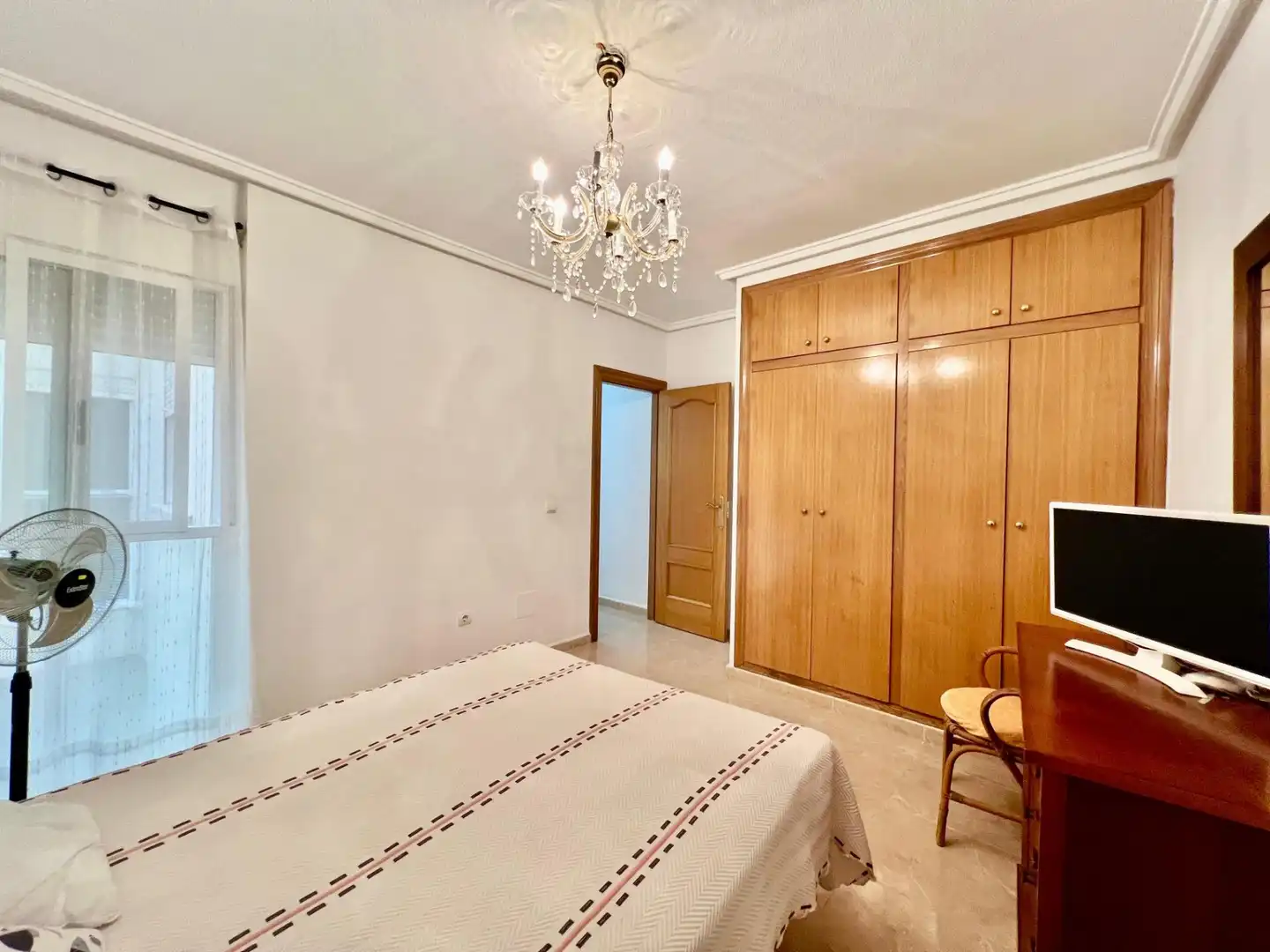Apartamento con ascensor en venta en Calle de maria gil vallejos, imagen 26