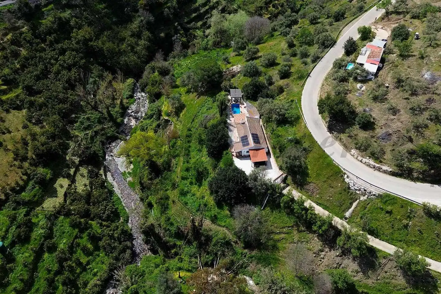 Casa amb piscina en venda a Árchez, imagen 28