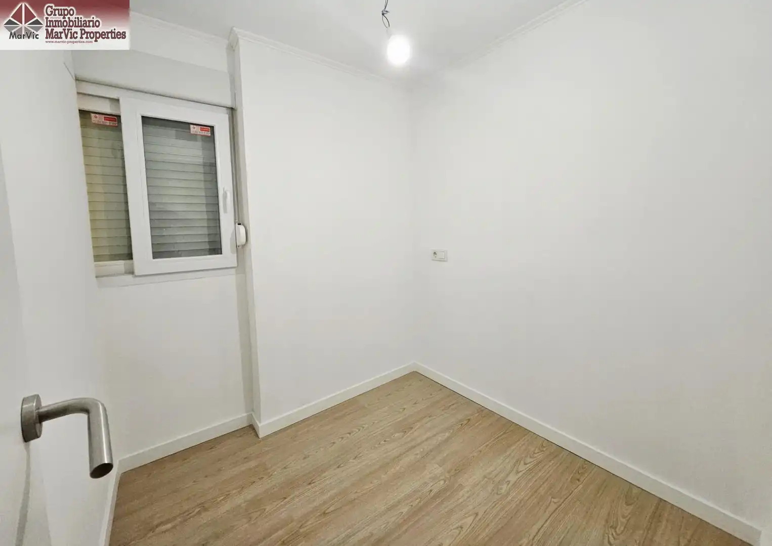 Habitación de Piso en venta en Benidorm con Balcón