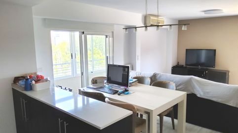 Foto 2 de Piso de alquiler en Arrabal, Zaragoza Capital