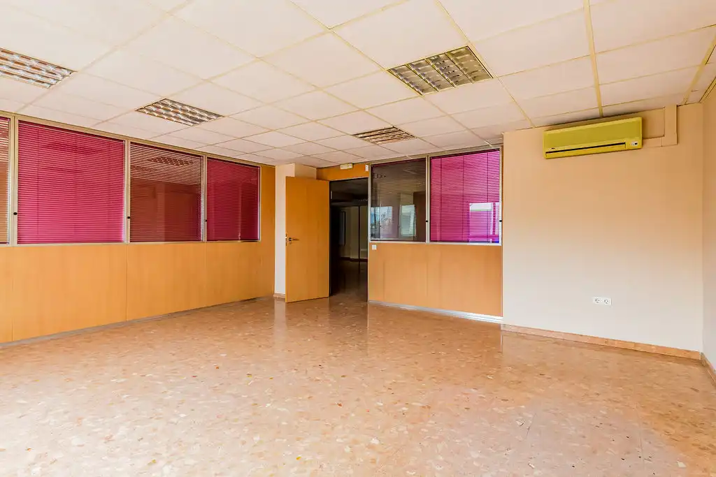 Local comercial en venda a Avinguda França, imagen 7
