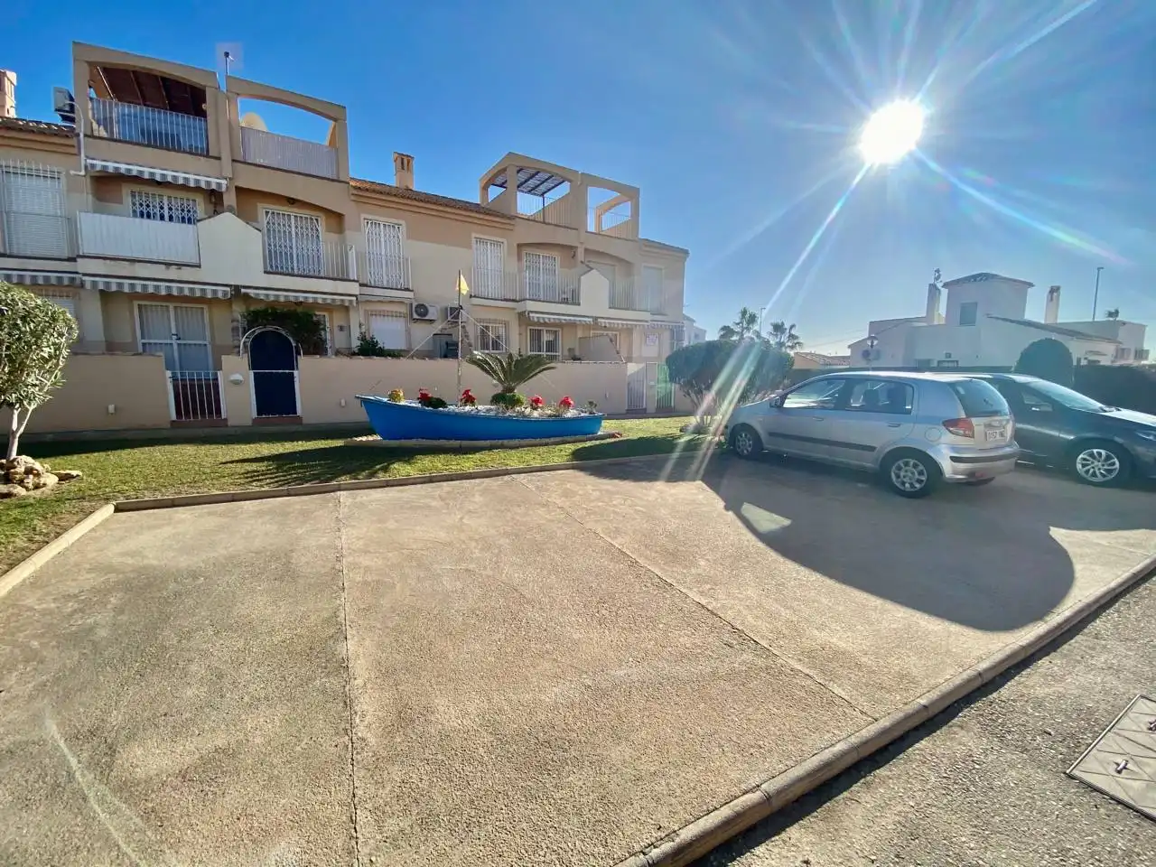 Aparcament de Planta baixa de lloguer en Orihuela amb Aire condicionat, Calefacció i Jardí privat