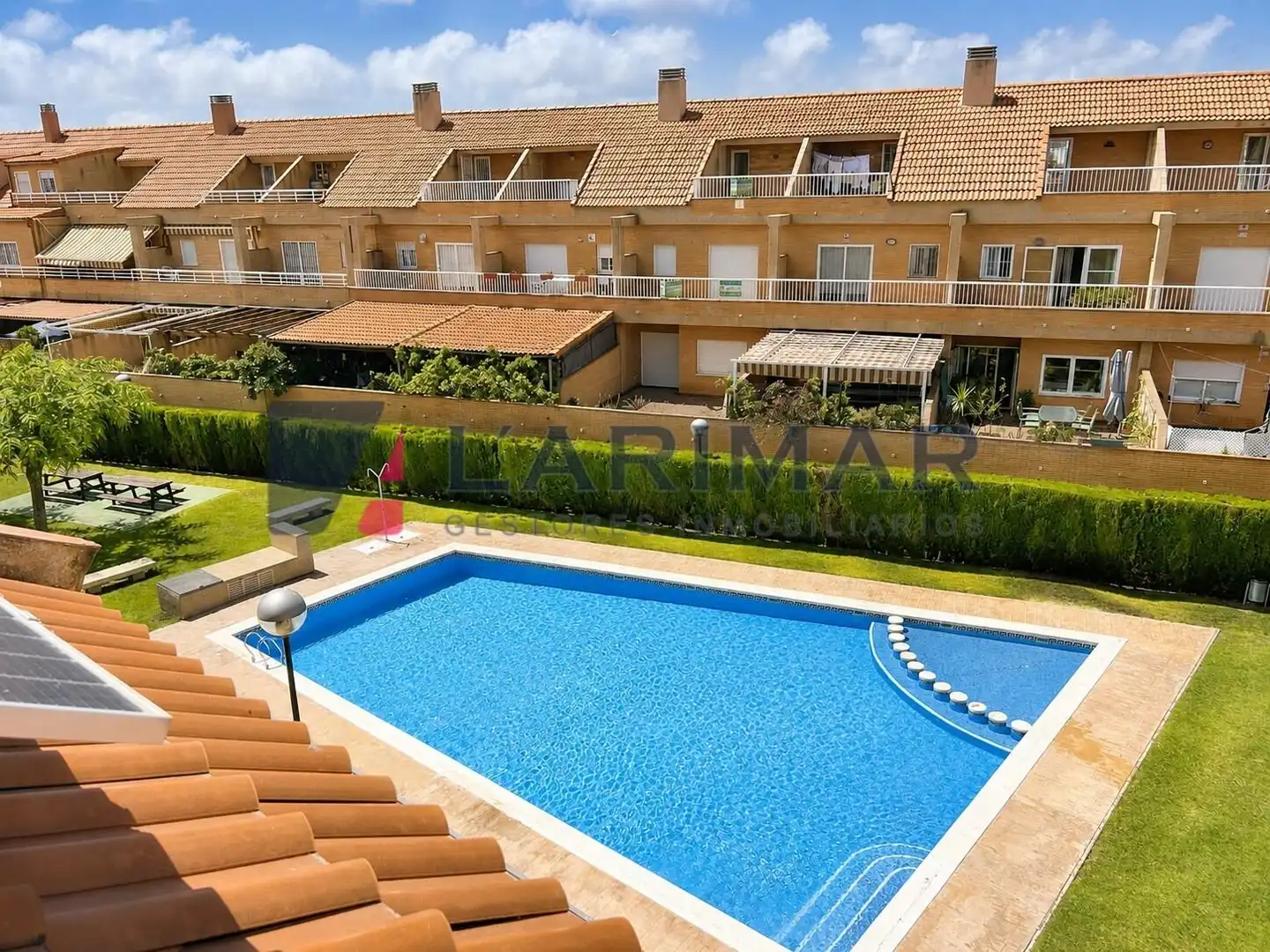 Piscina de Casa o xalet de lloguer en Alicante / Alacant amb Aire condicionat, Terrassa i Traster