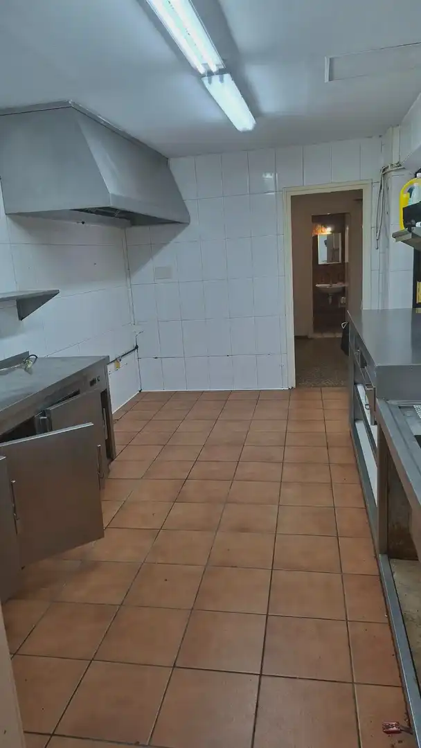 Gewerbefläche zur Miete in Castell - Poble Vell, imagen 8