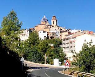 Vista exterior de Àtic en venda en Sueras / Suera amb Aire condicionat, Terrassa i Balcó