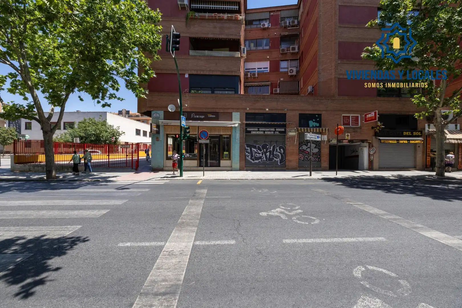 Local comercial en venda a Avenida de Madrid, imagen 3
