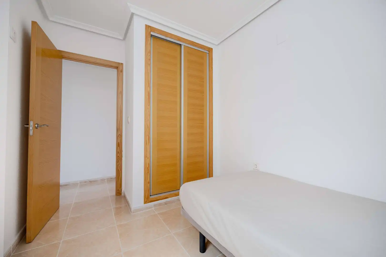 Habitación de Apartamento en venta en San Fulgencio con Piscina comunitaria