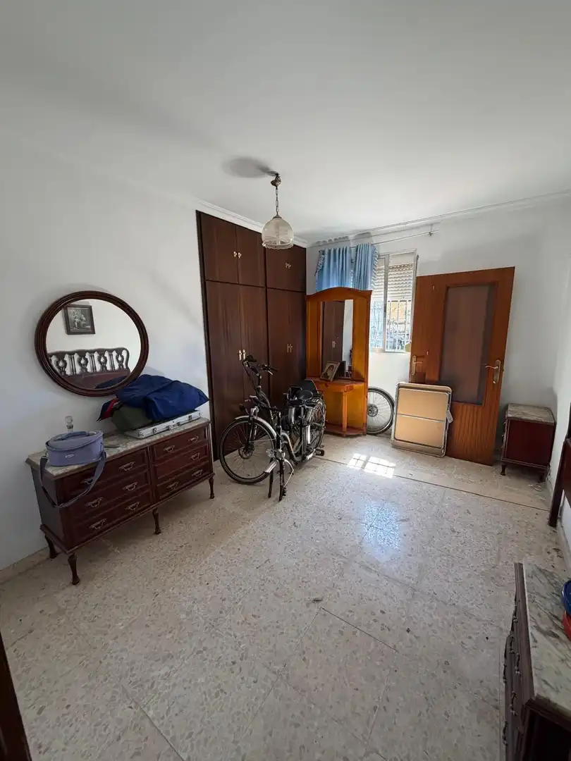 Dormitori de Finca rústica en venda en Utrera