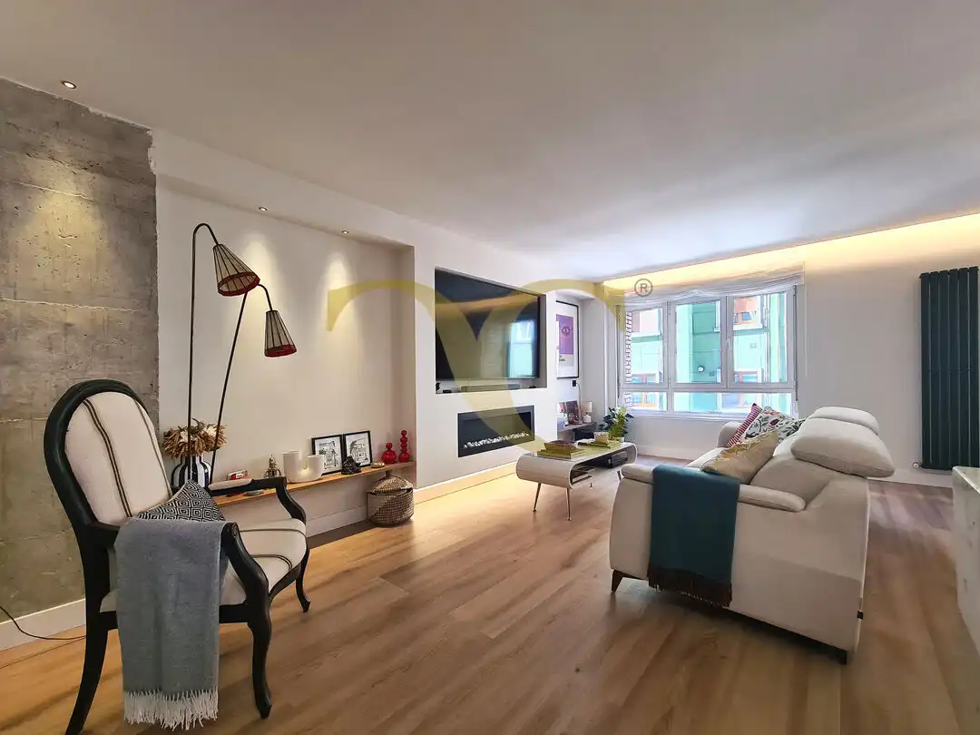 Wohnzimmer von Wohnung zum Verkauf in Gijón  mit Heizung und Möbliert
