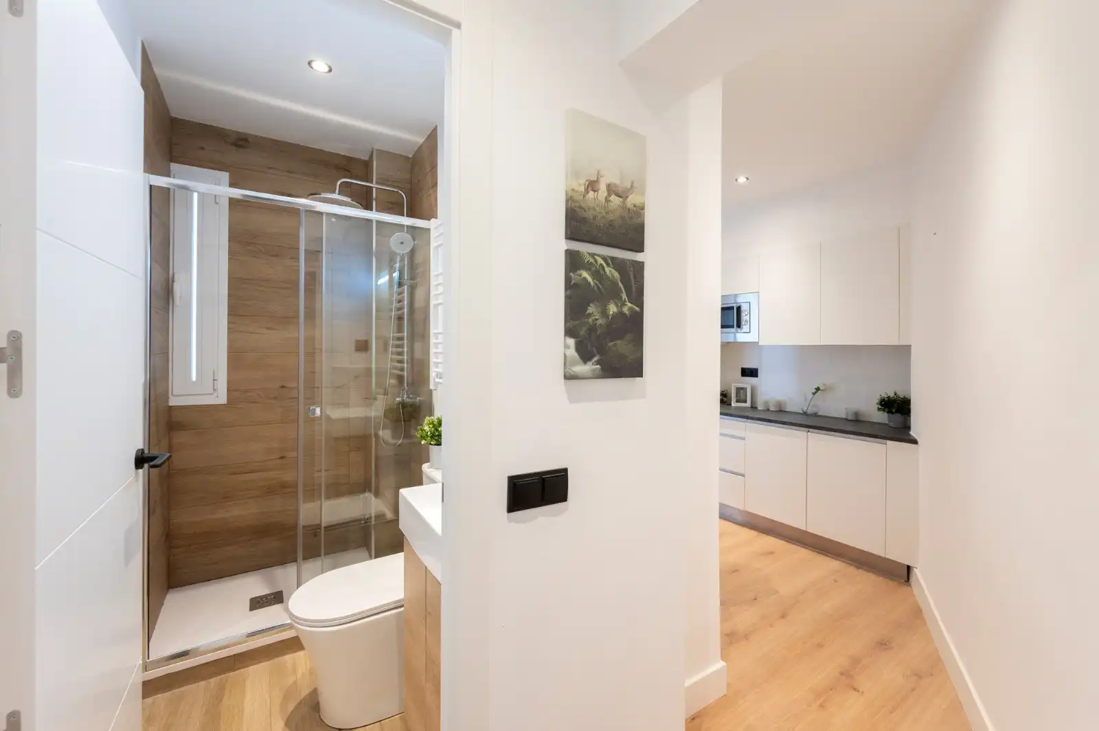 Badezimmer von Wohnung zur Miete in Madrid mit Klimaanlage, Heizung und Parkett
