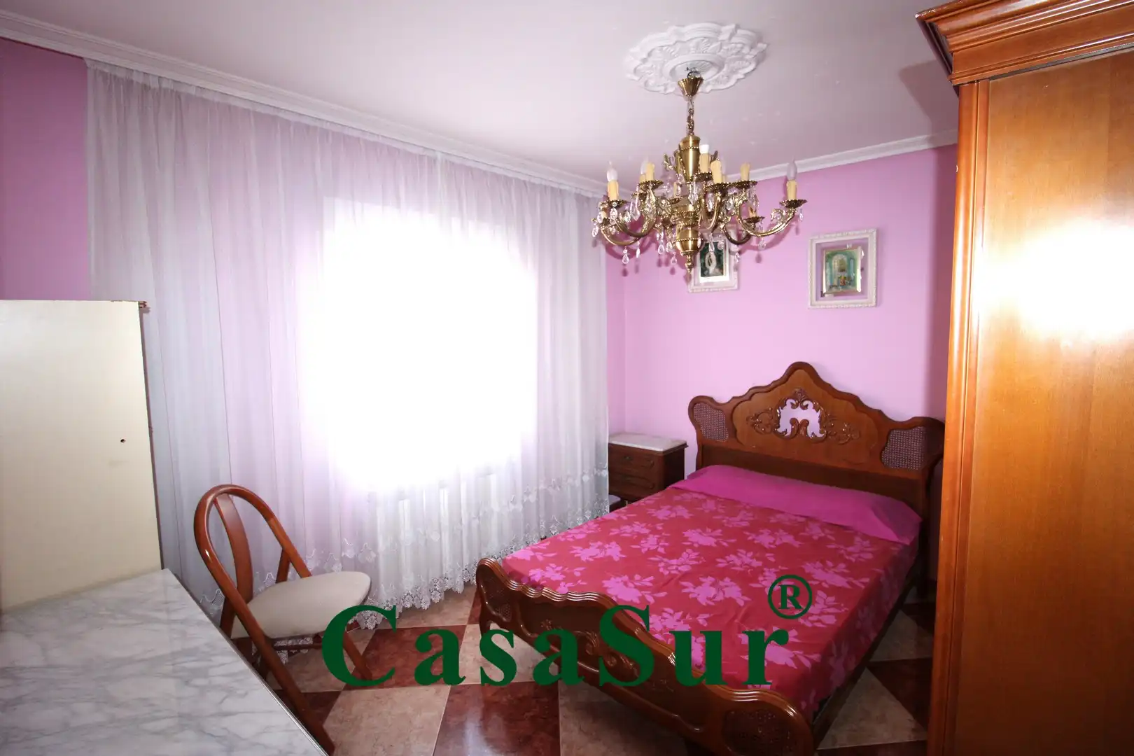 Dormitori de Casa o xalet en venda en Valladolid amb Calefacció i Traster