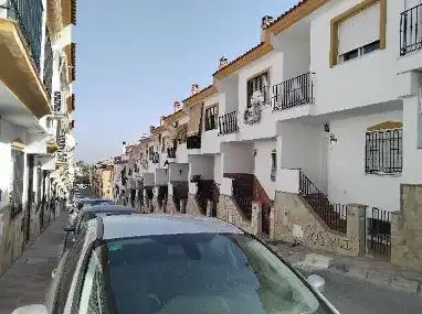Vista exterior de Piso en venta en Alhaurín de la Torre
