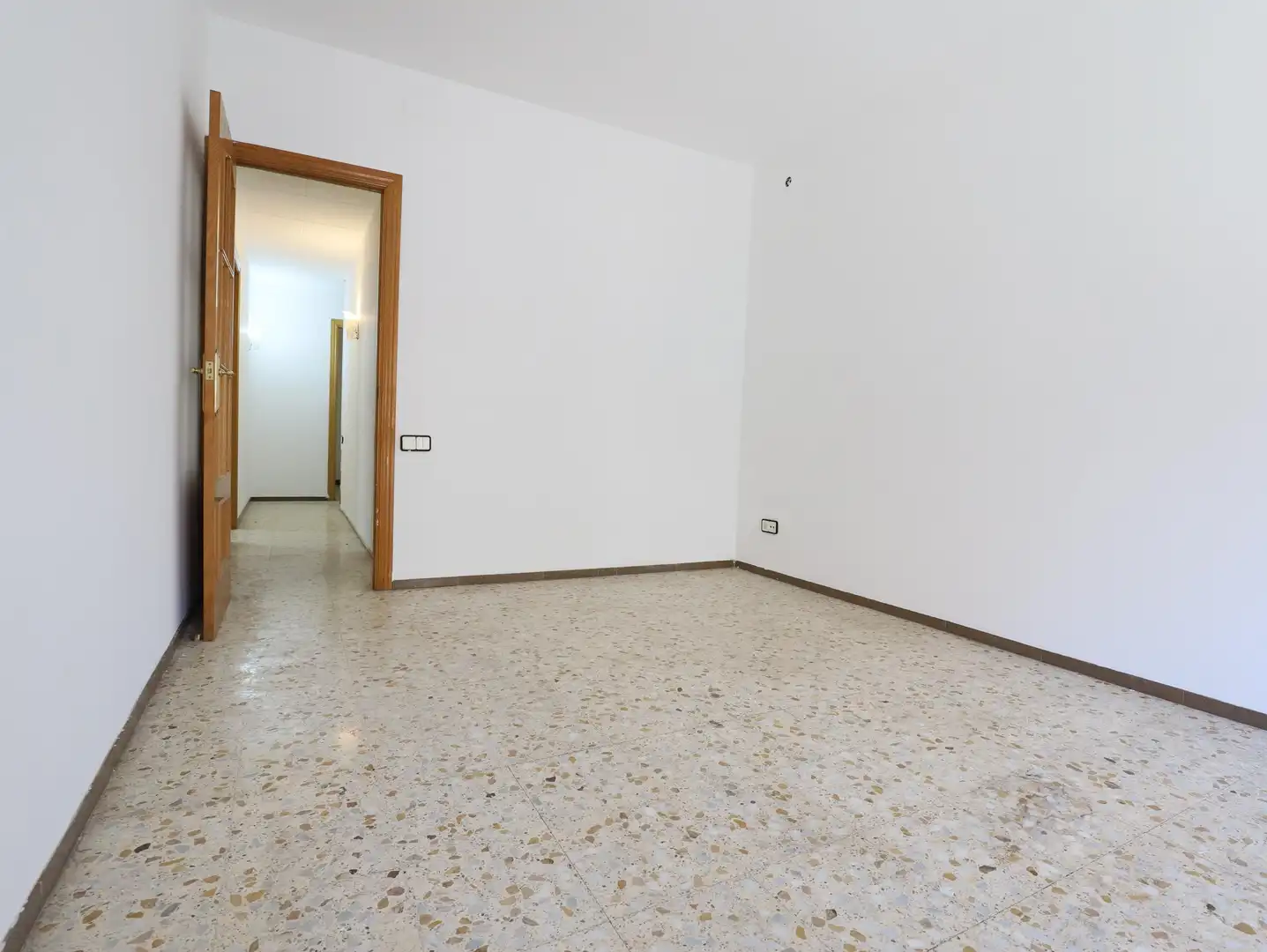 Piso en venta en Esplugues de Llobregat con Balcón