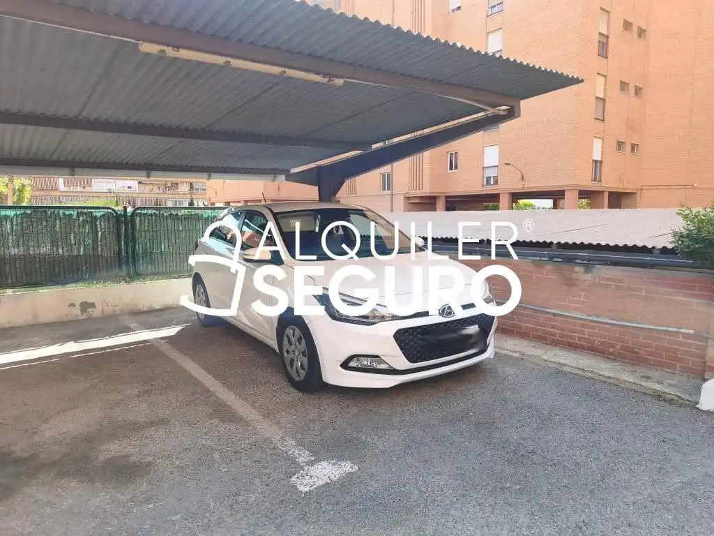 Parking of Flat for rent in Alicante / Alacant  with Air Conditioner, Terrace and Swimming Pool
