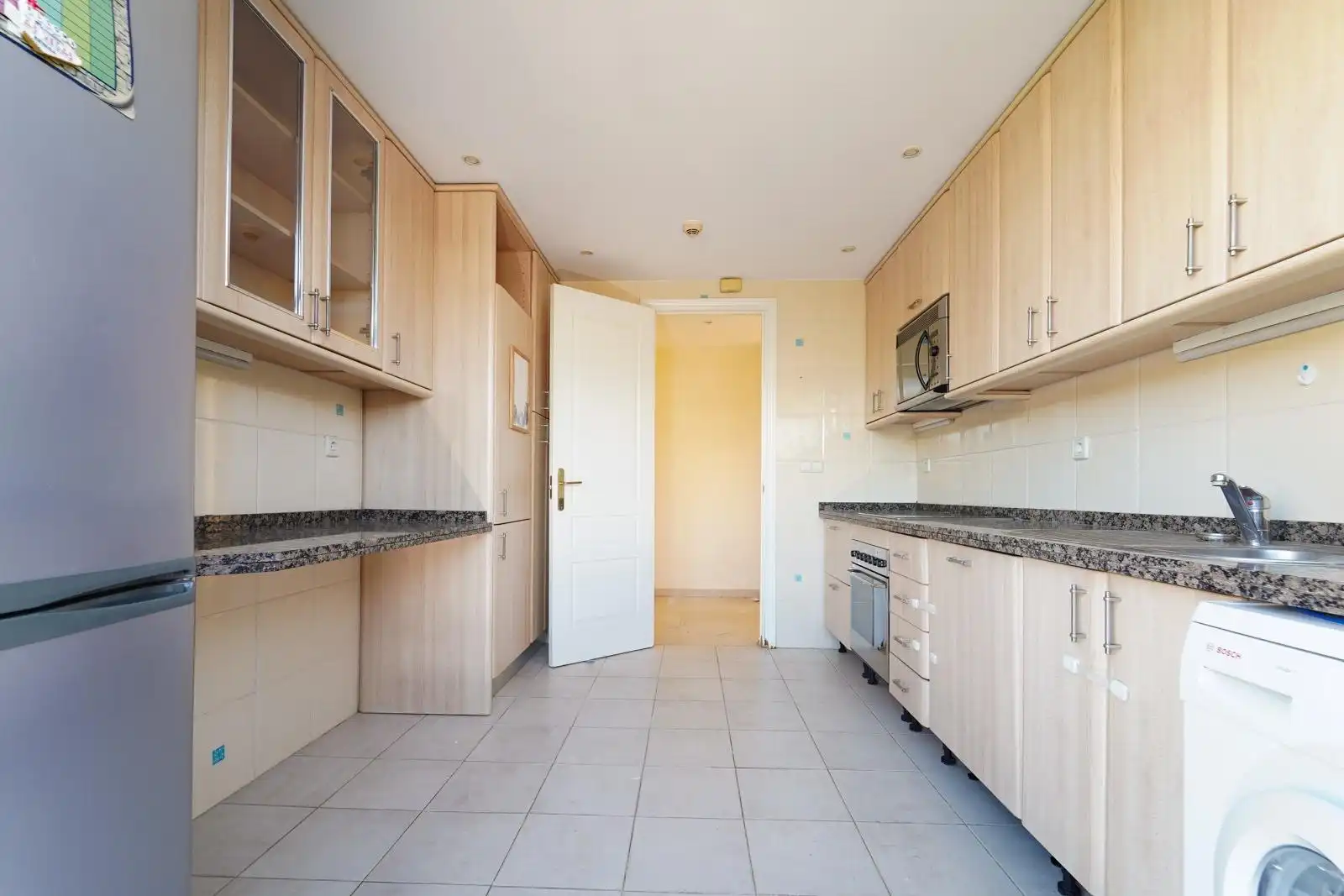 Cocina de Ático en venta en Marbella con Aire acondicionado, Calefacción y Jardín privado