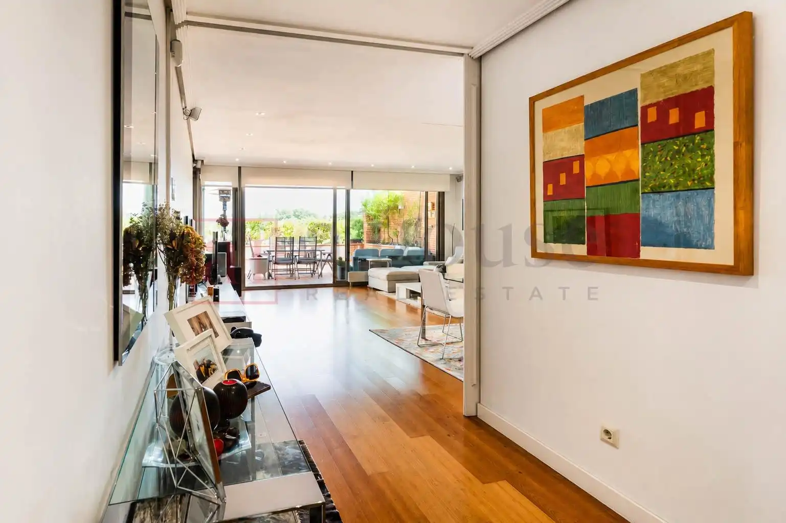 Erdgeschoss zum Verkauf in Madrid mit Klimaanlage, Heizung und Privatgarten