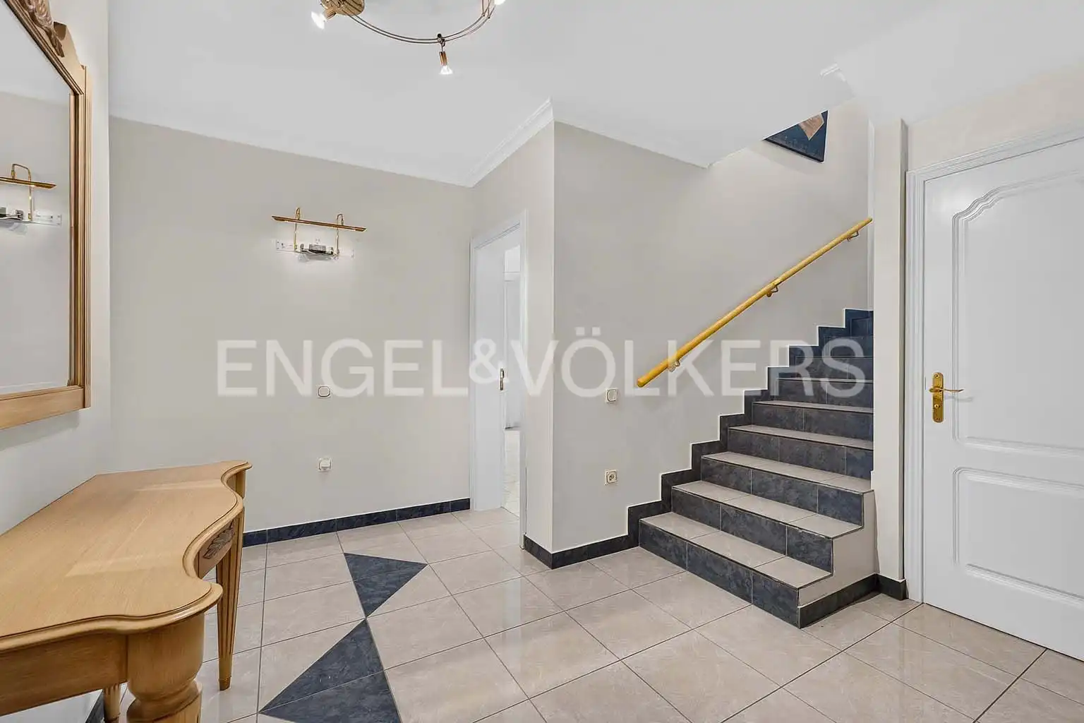 Houses for sale in Costa Adeje