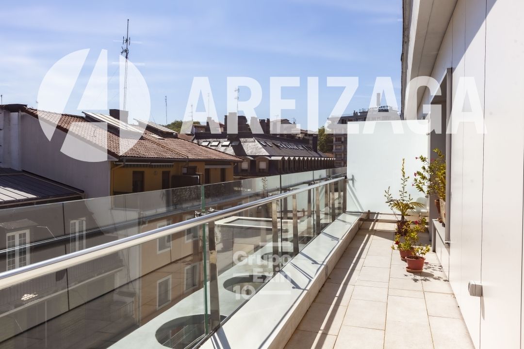 Terrace of Flat for sale in Donostia - San Sebastián   with Heating, Terrace and Storage room