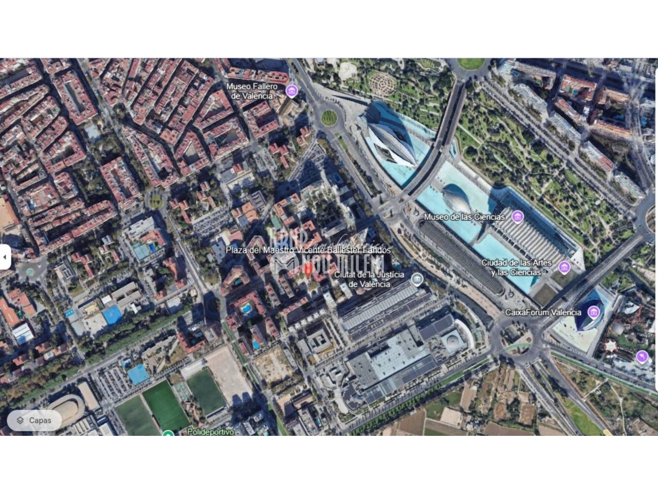 Vista exterior de Pis en venda en  Valencia Capital amb Balcó