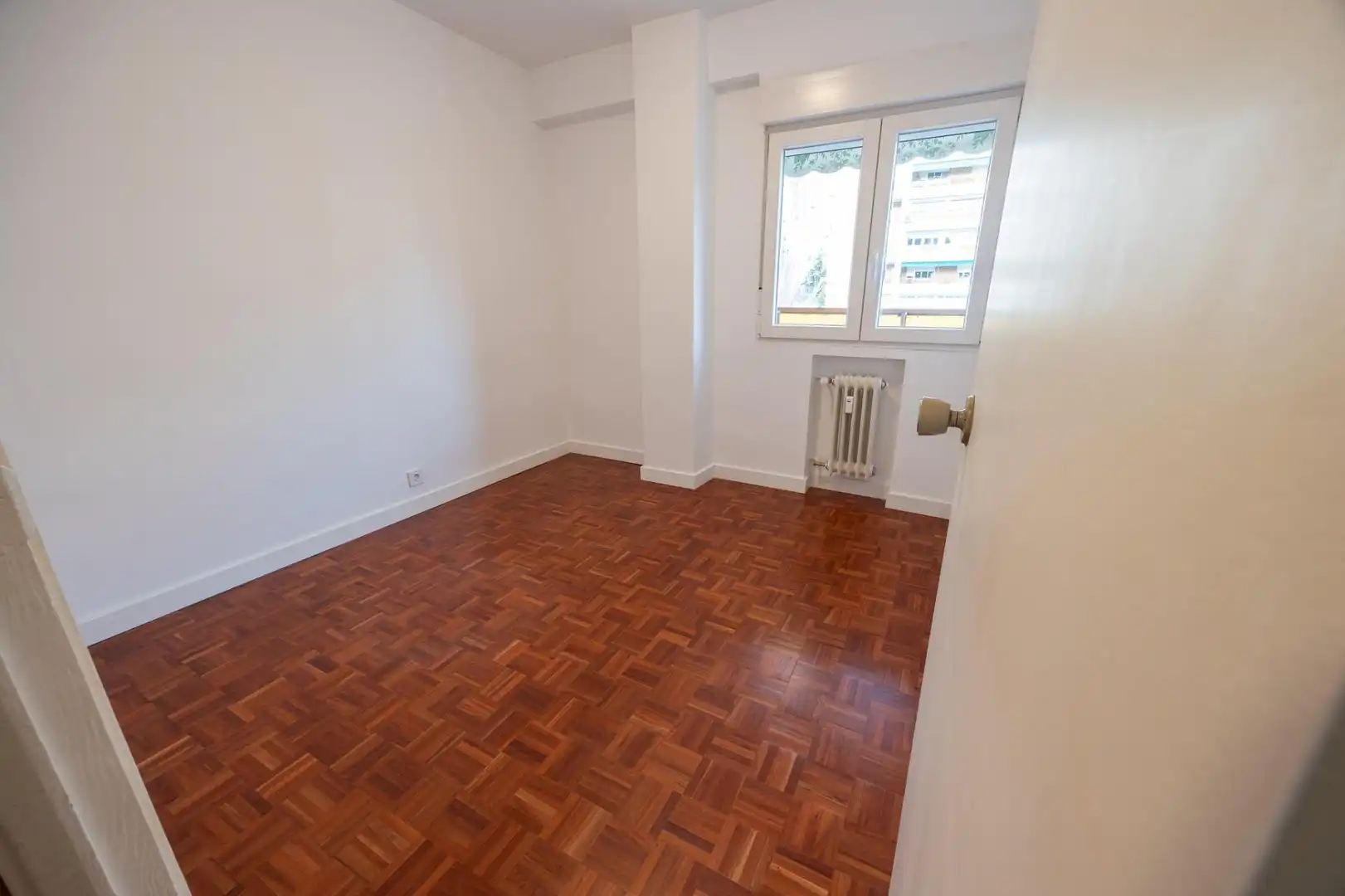 Bedroom of Flat for rent in Madrid  with Parquet flooring and Terrace