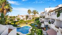 Jardí de Àtic en venda en Estepona amb Aire condicionat, Terrassa i Piscina