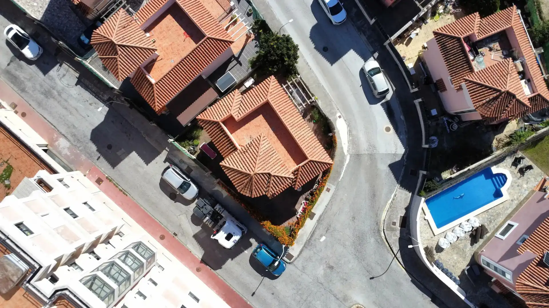 Vista exterior de Casa o chalet en venta en Manilva con Jardín privado, Piscina y Piscina comunitaria