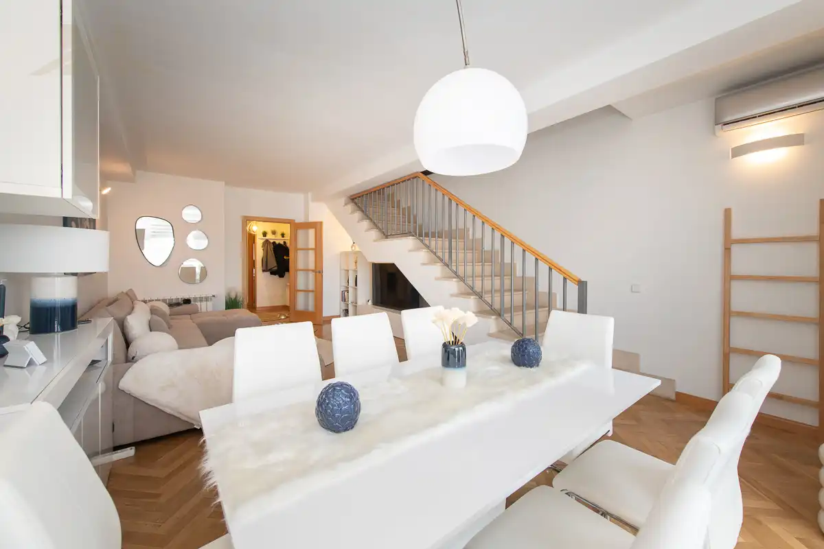 Living room of Flat for sale in Torrejón de Ardoz  with Air Conditioner, Heating and Parquet flooring