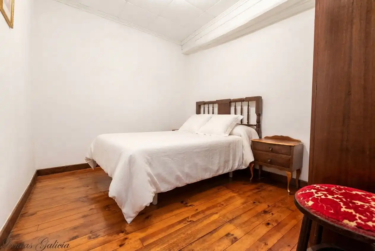 Casa adosada en venda a Verín