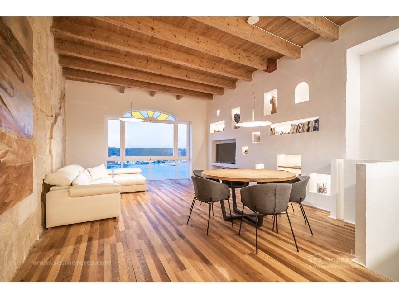 Sala d'estar de Apartament en venda en Maó amb Parquet, Terrassa i Moblat