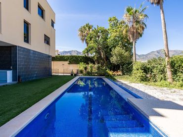 Villa mit Pool zum Verkauf in Campo de Mijas