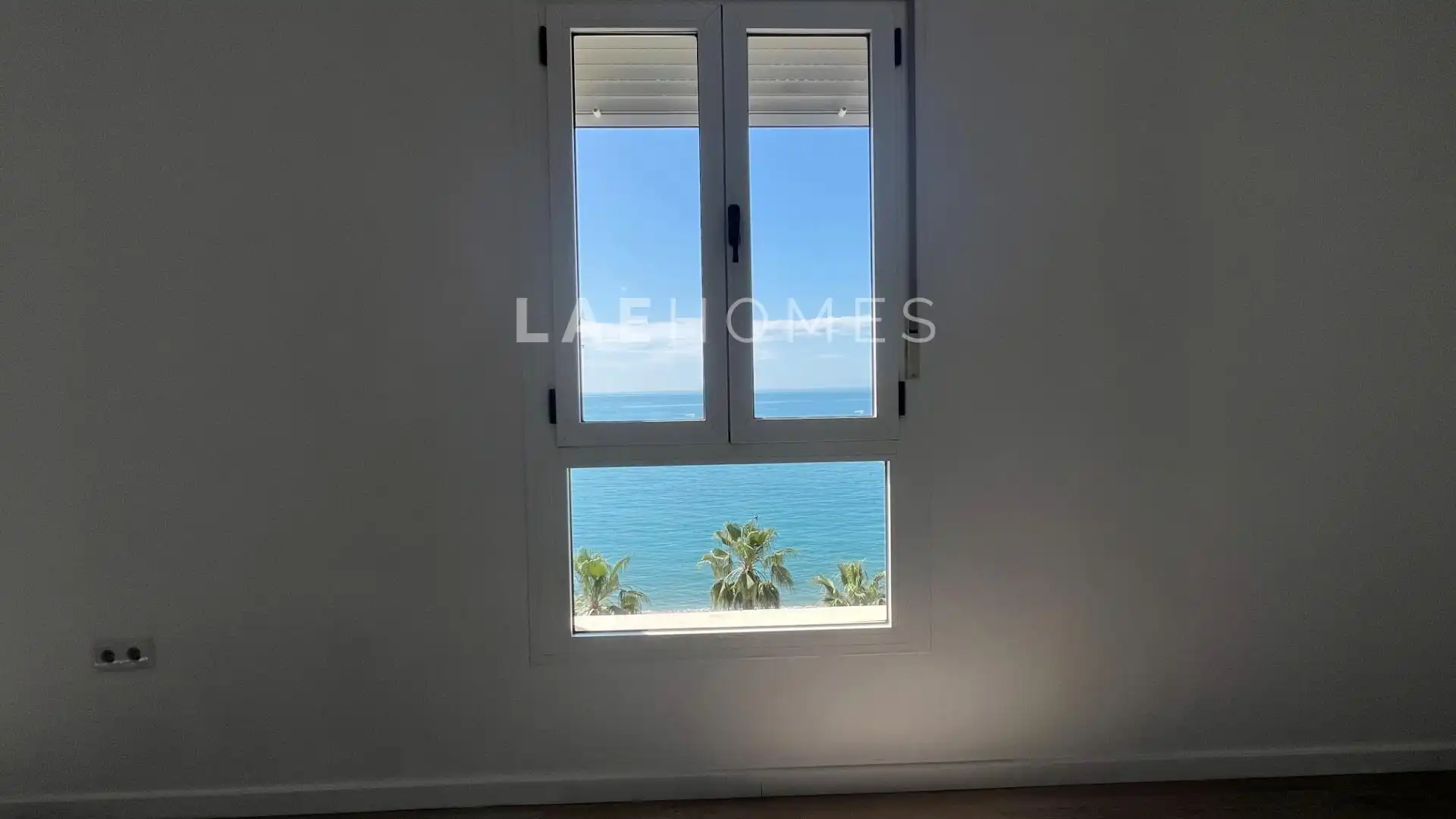 Schlafzimmer von Dachboden zur Miete in Málaga mit Parkett