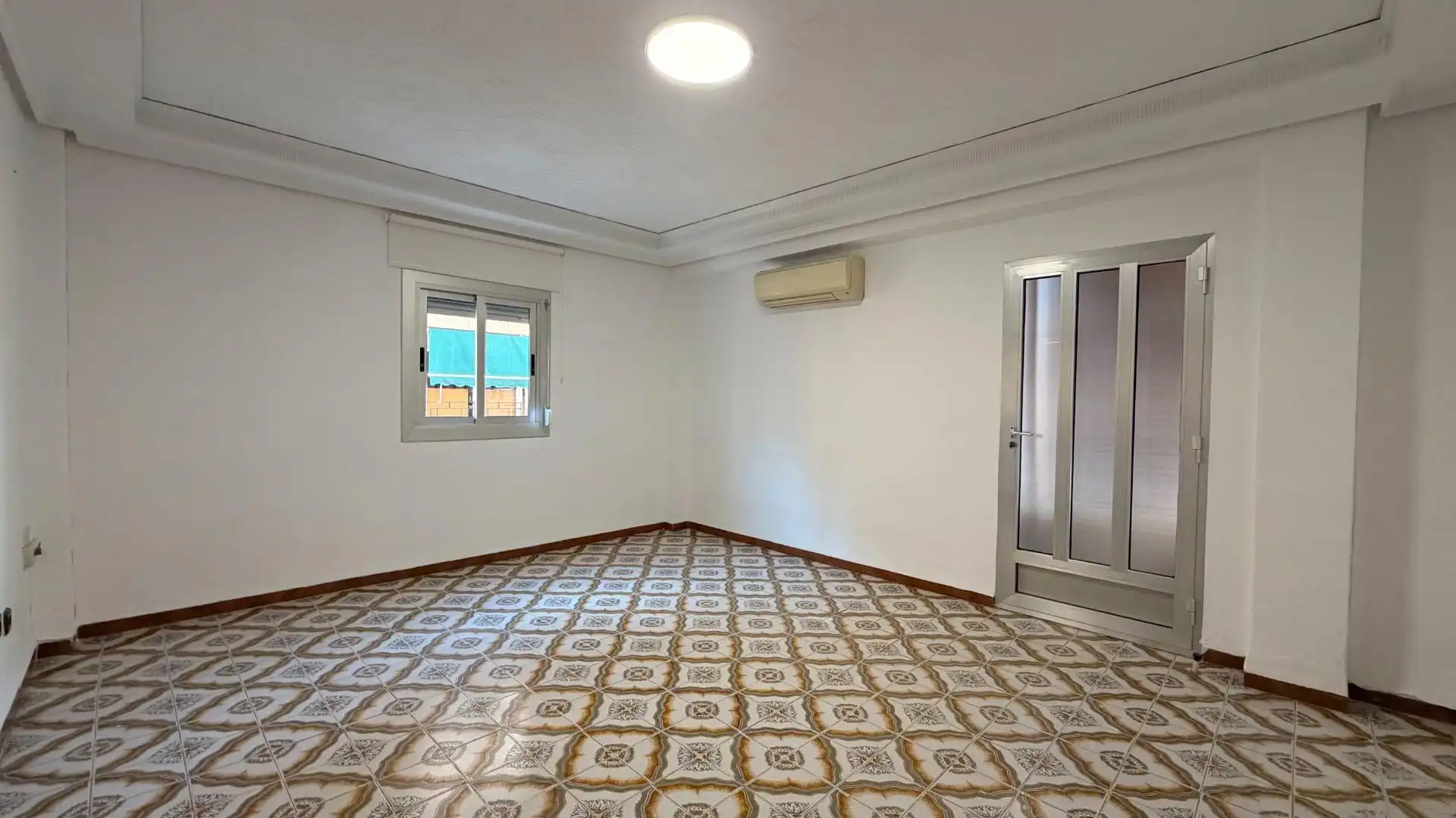 Flat for rent in ILDEFONS FIERRO, Casco Antiguo