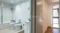 Bathroom of Apartment for sale in Sant Just Desvern