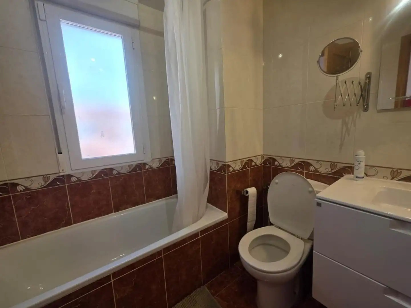 Badezimmer von Wohnung zur Miete in Ávila mit Heizung, Parkett und Terrasse