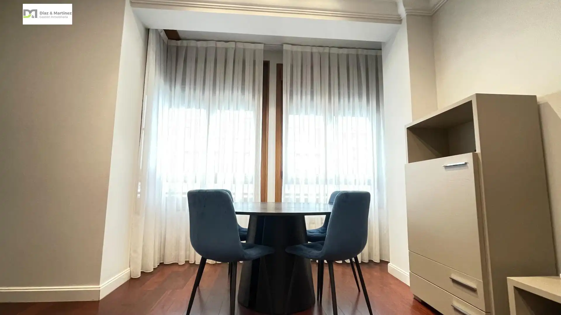 Piso con ascensor en venta en Centro Ciudad, imagen 4