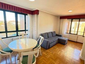 Photo 2 of Flat to rent in Calle Anselmo Solar, Viesques, Gijón