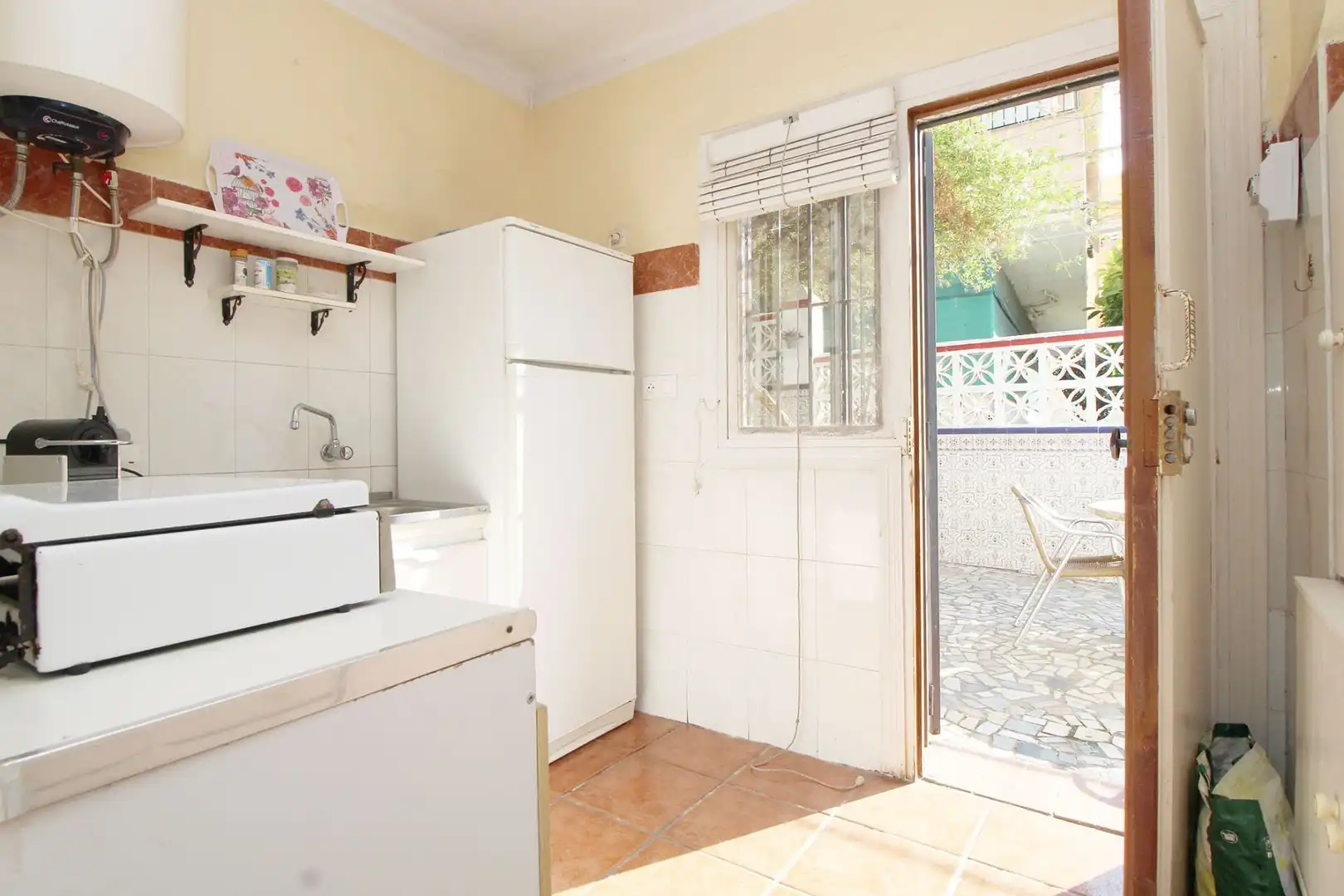 Cuina de Casa o xalet en venda en Rincón de la Victoria amb Aire condicionat, Calefacció i Jardí privat