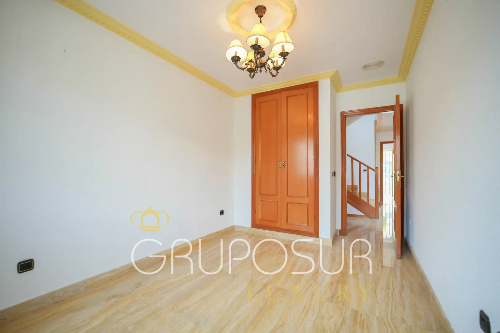 Casa aparellada amb jardí en venda a Calle Castilla y León 22, imagen 33