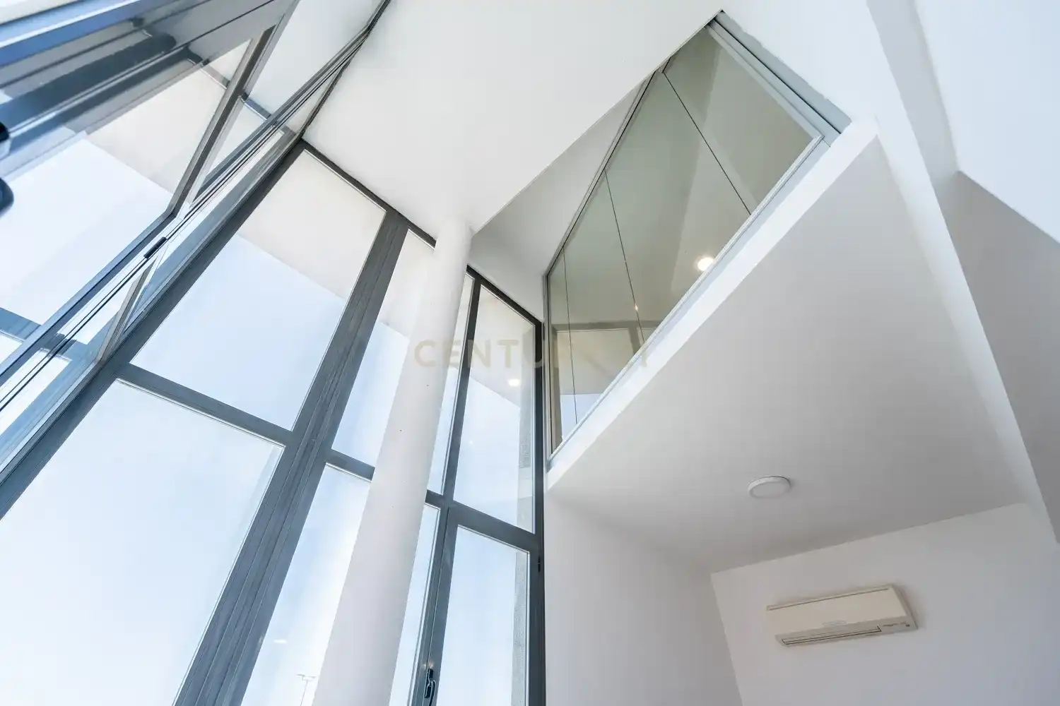 Apartments for sale in Alcorcón  with Air Conditioner, Storage room and Oven
