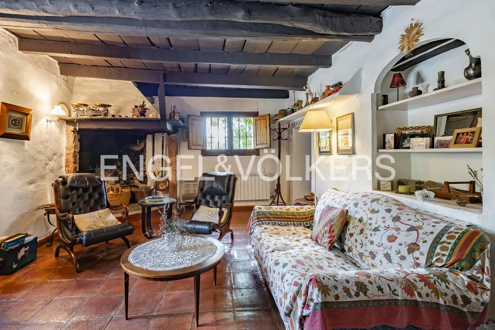 Sala d'estar de Finca rústica en venda en Bigues i Riells del Fai amb Calefacció, Jardí privat i Terrassa