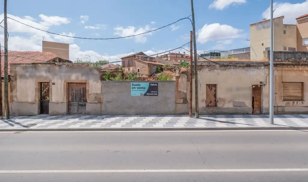 Oficina en venda a Avda Juan Pablo II, Tejares - Chamberí - Alcades