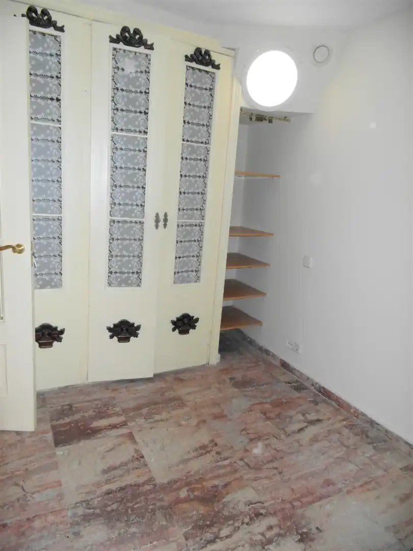 Habitación de Casa adosada en venta en Madrid con Aire acondicionado, Calefacción y Jardín privado