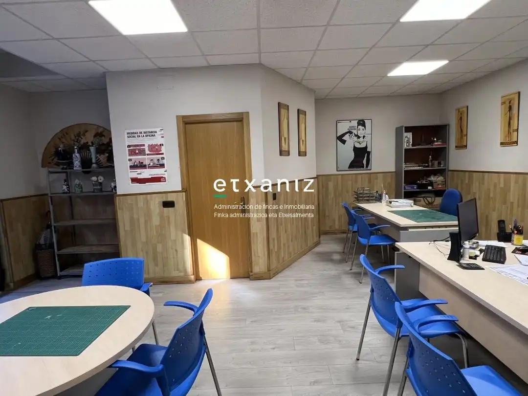 Commercial properties for sale in Lasarte-Oria  with Air Conditioner