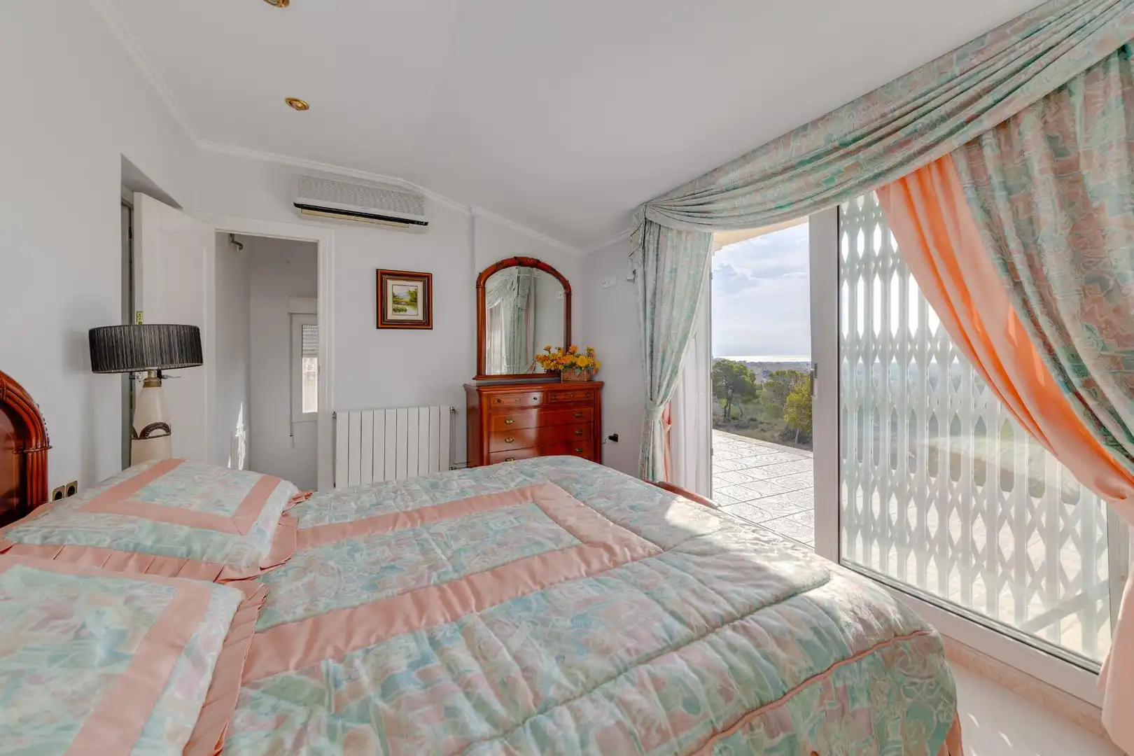 Casa o xalet en venda a Carrer Carrer de la Sierra Morena-las Filipinas, Villamartín - Las Filipinas