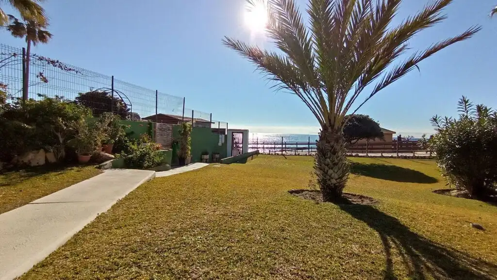 Garden of Study for sale in Mijas  with Air Conditioner, Terrace and Furnished